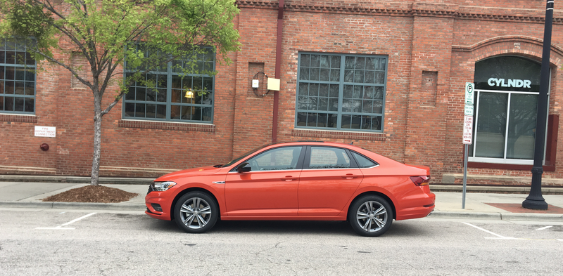 Illustration for article titled The 2019 VW Jetta Seems Pretty Good And Still Comes With A Stick